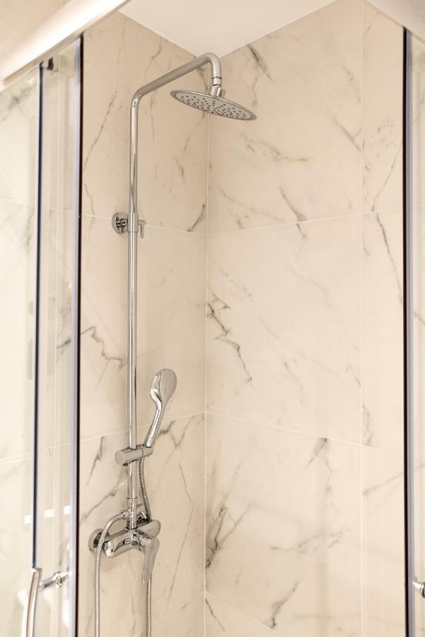 شقة A12 Pristine 1Bedrooom Flat Near Parthenon In Athens' Heart المظهر الخارجي الصورة